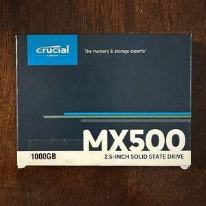 Crucial MX500